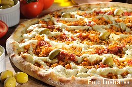 Pizza de Frango a Bolonhesa